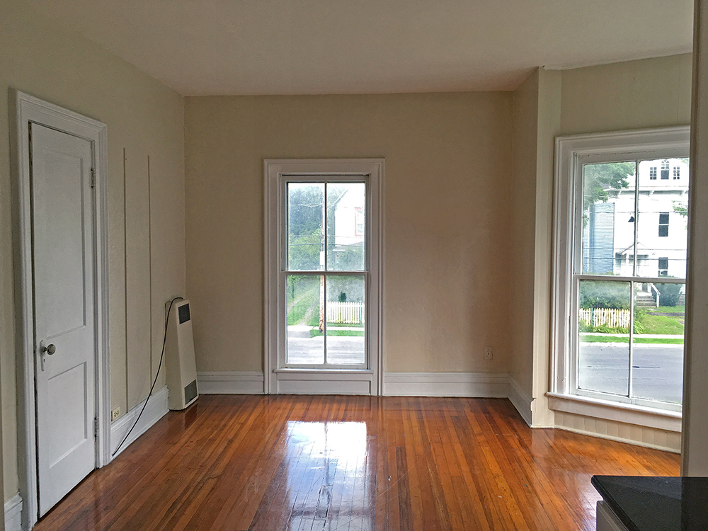 45 Maple St. #4 Living Room